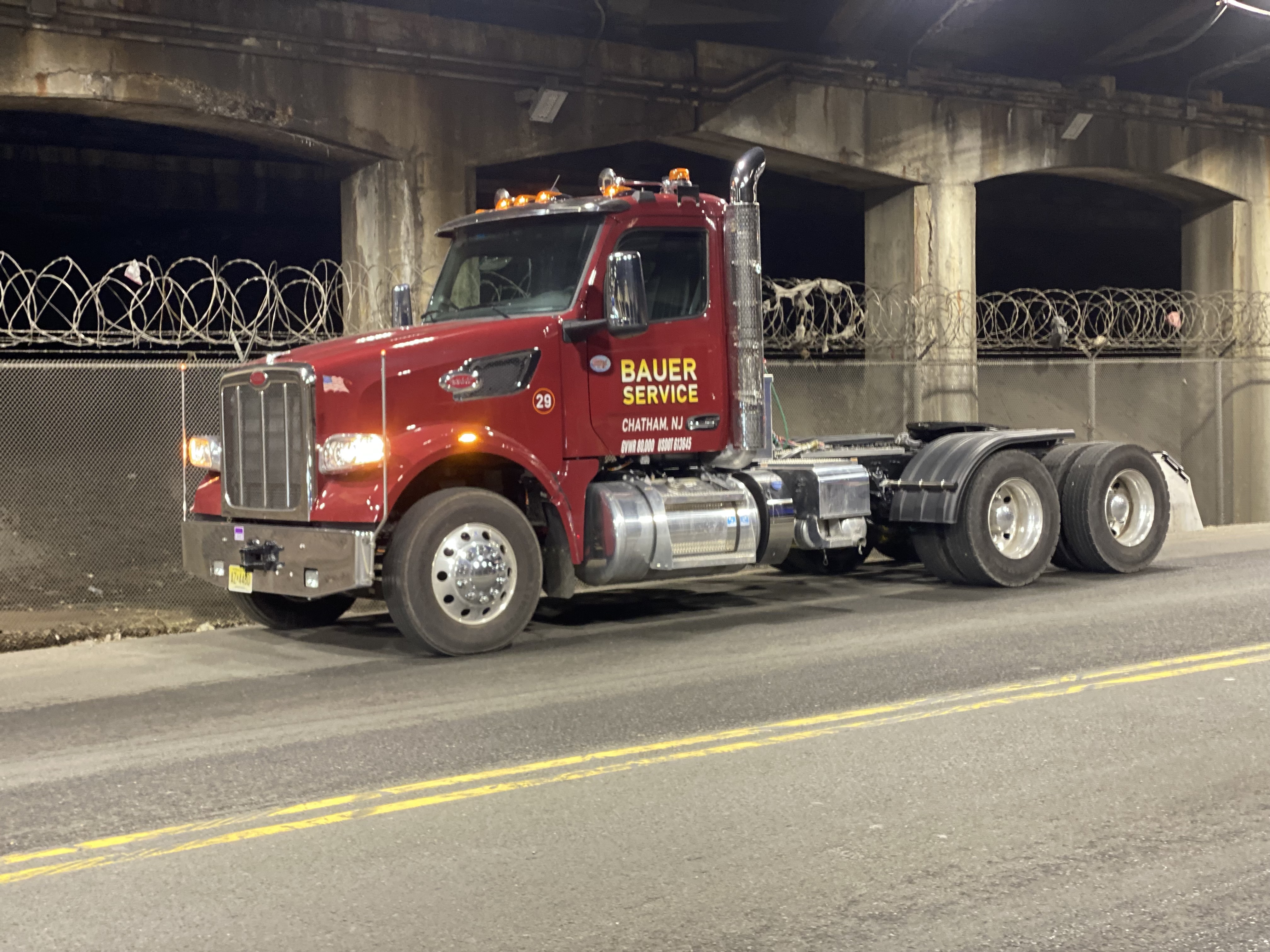 How Tractor Service Helps Keep Trailers Moving in New Jersey