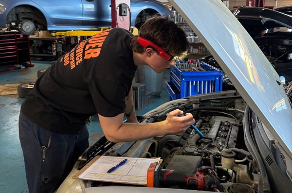 What’s the Deal With Vehicle Diagnostics?
